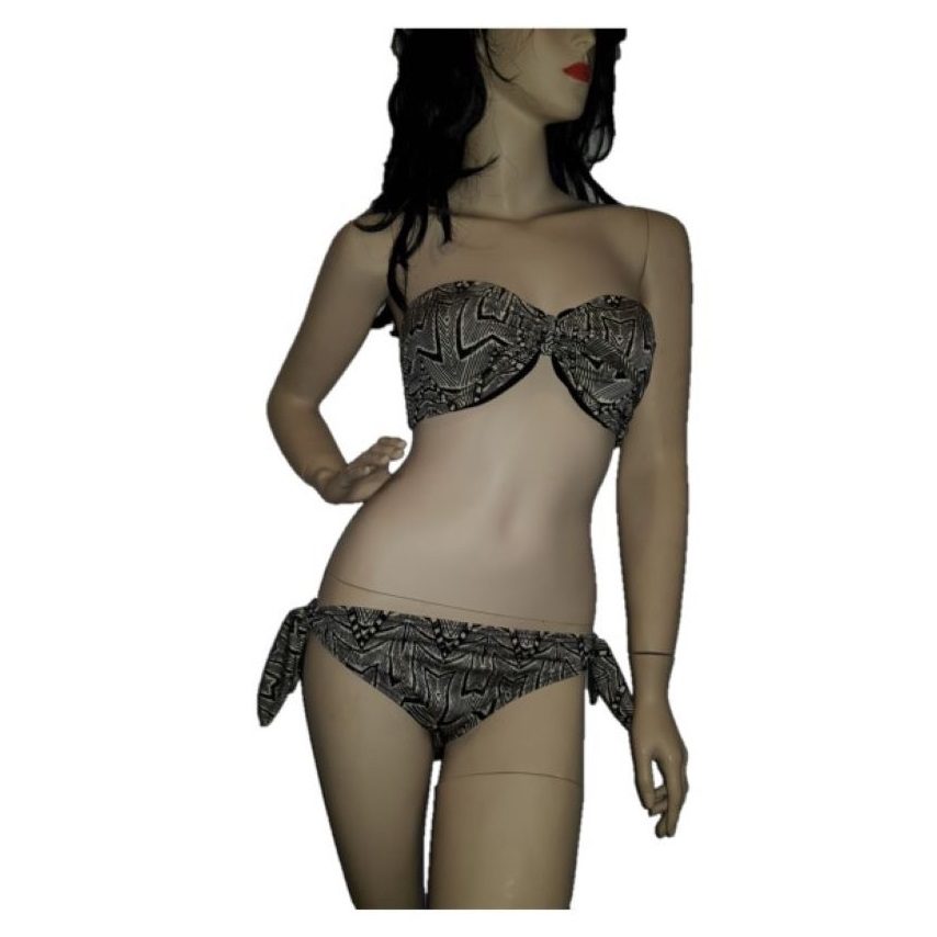 01a Roxy Blk Bikini 2