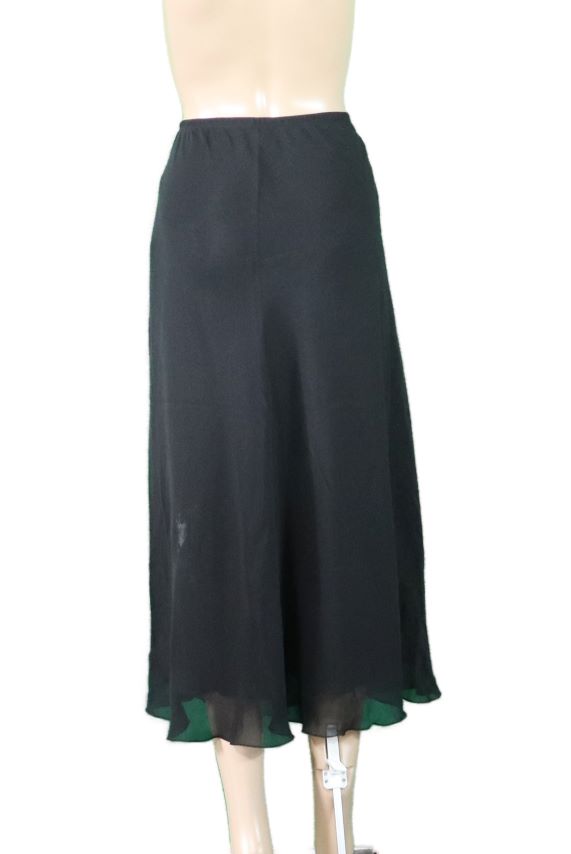 05a MrK Black Skirt 3