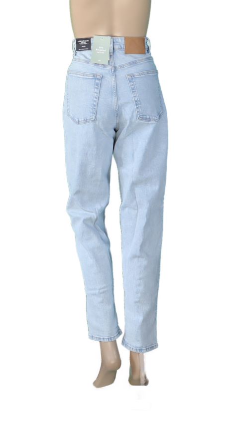 0604 H&M Blue Jeans 3