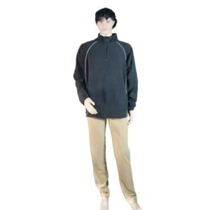 09 Black Pullover 1