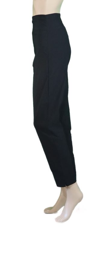 0910 Person-Elle Black 4