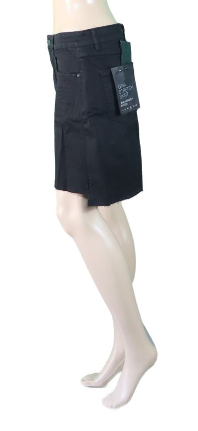 14 Decjuba Black Skirt 4
