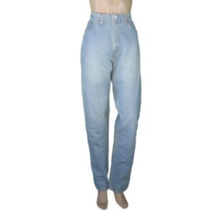 14a02 Levis Blue Jeans 1