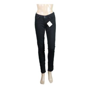 14b01 Levis Black Jeans 1