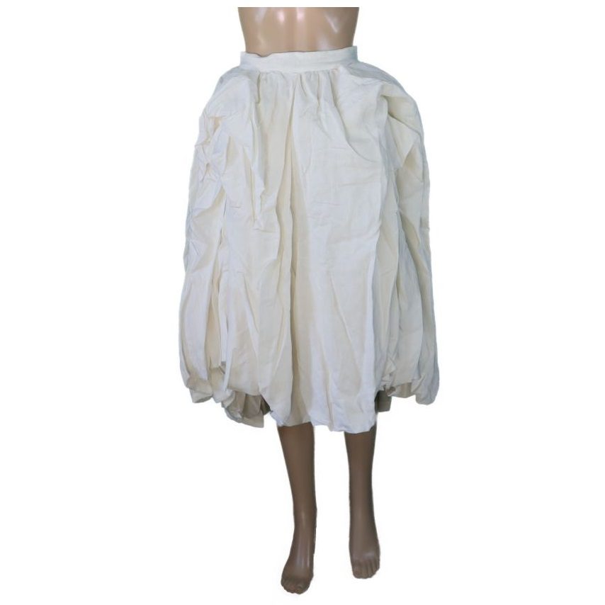 23 White Puffy Skirt 1