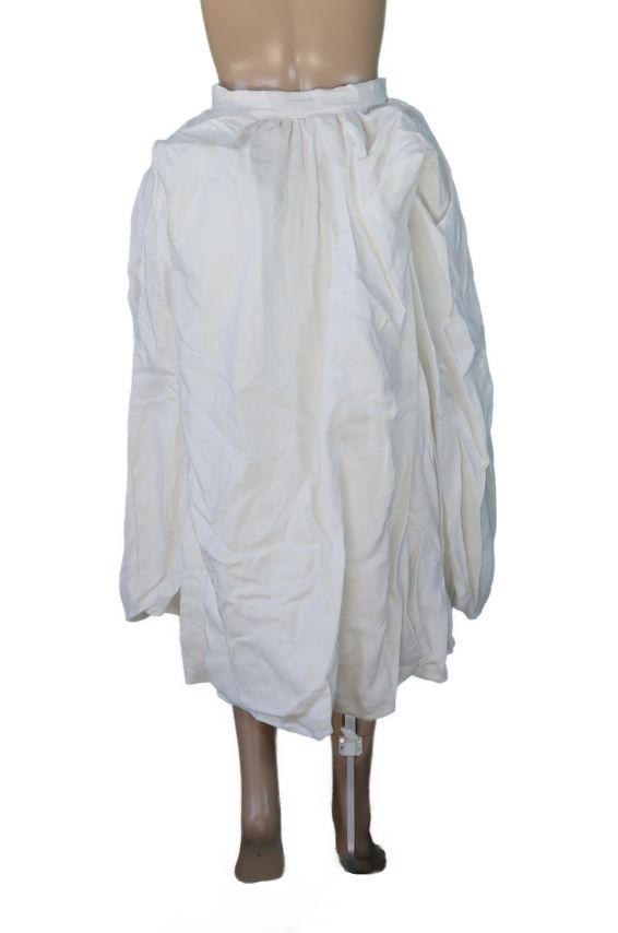 23 White Puffy Skirt 3