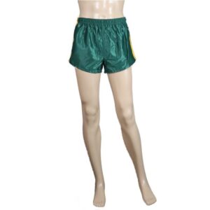 5511 Umbro Green Shorts 1
