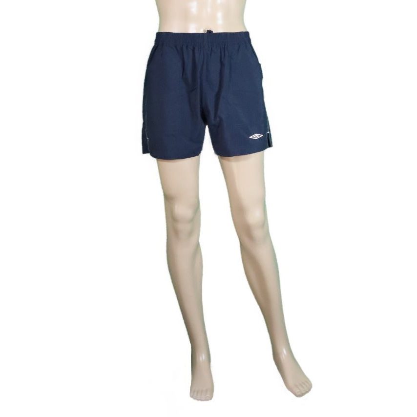 5520 Umbro Black Shorts 1
