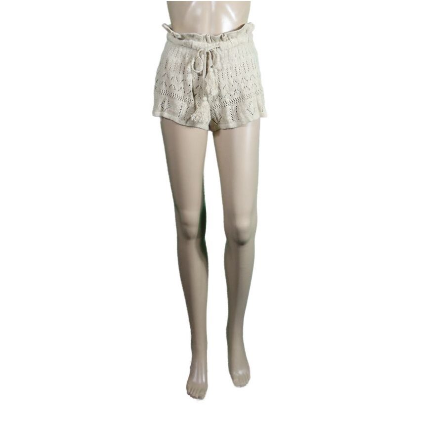 T040212 Flook Beige Shorts 1